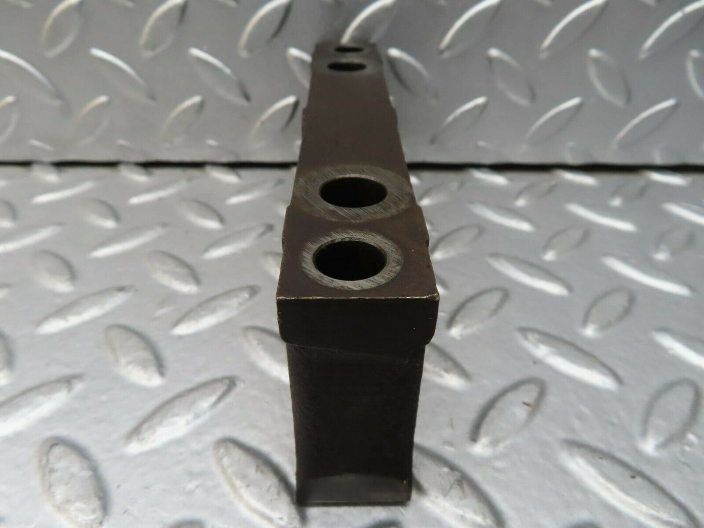 15704 Mercedes-Benz R107 450SL Crankshaft Bearing Holder Block 1160110313