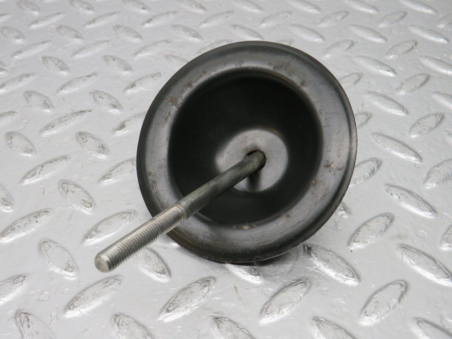 31097 Mercedes-Benz W123 200D Spare Wheel Holder