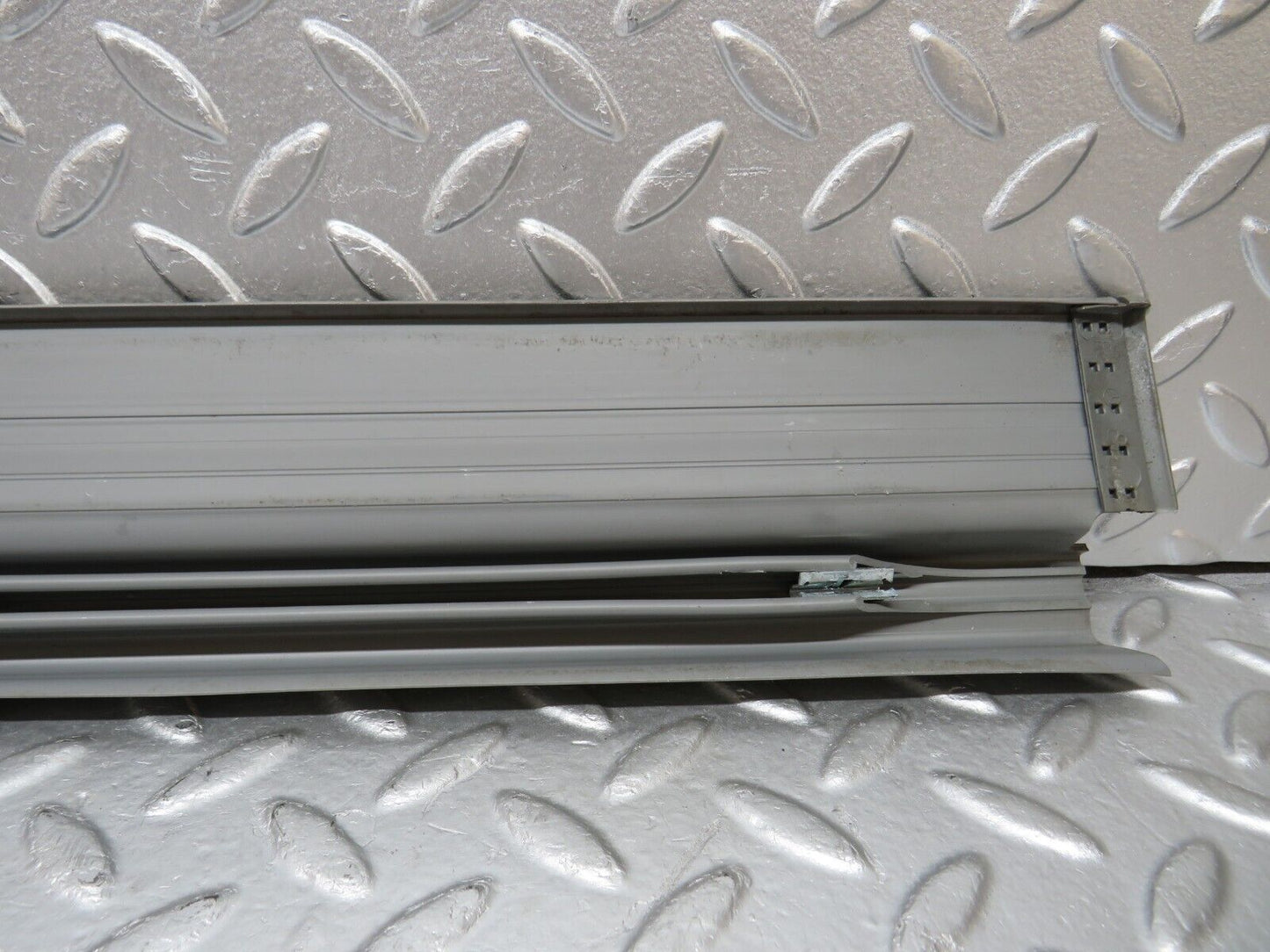 31209 Mercedes-Benz S124 220TE Wagon Rear Left Door Sill Trim