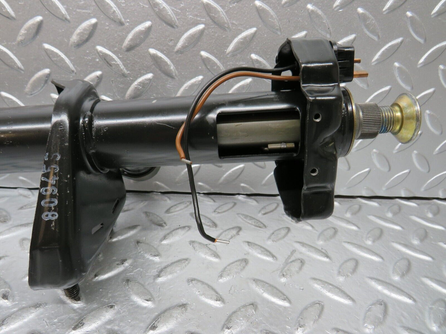 27136 Mercedes-Benz W123 280E Steering Column