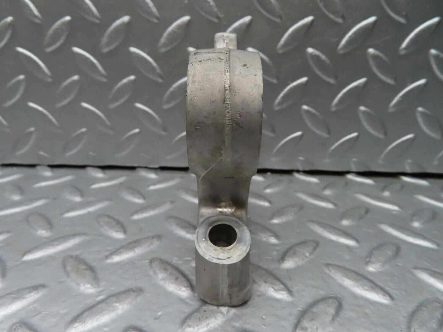 20642 Mercedes-Benz R107 450SL Camshaft Tower Bearing 1160511810