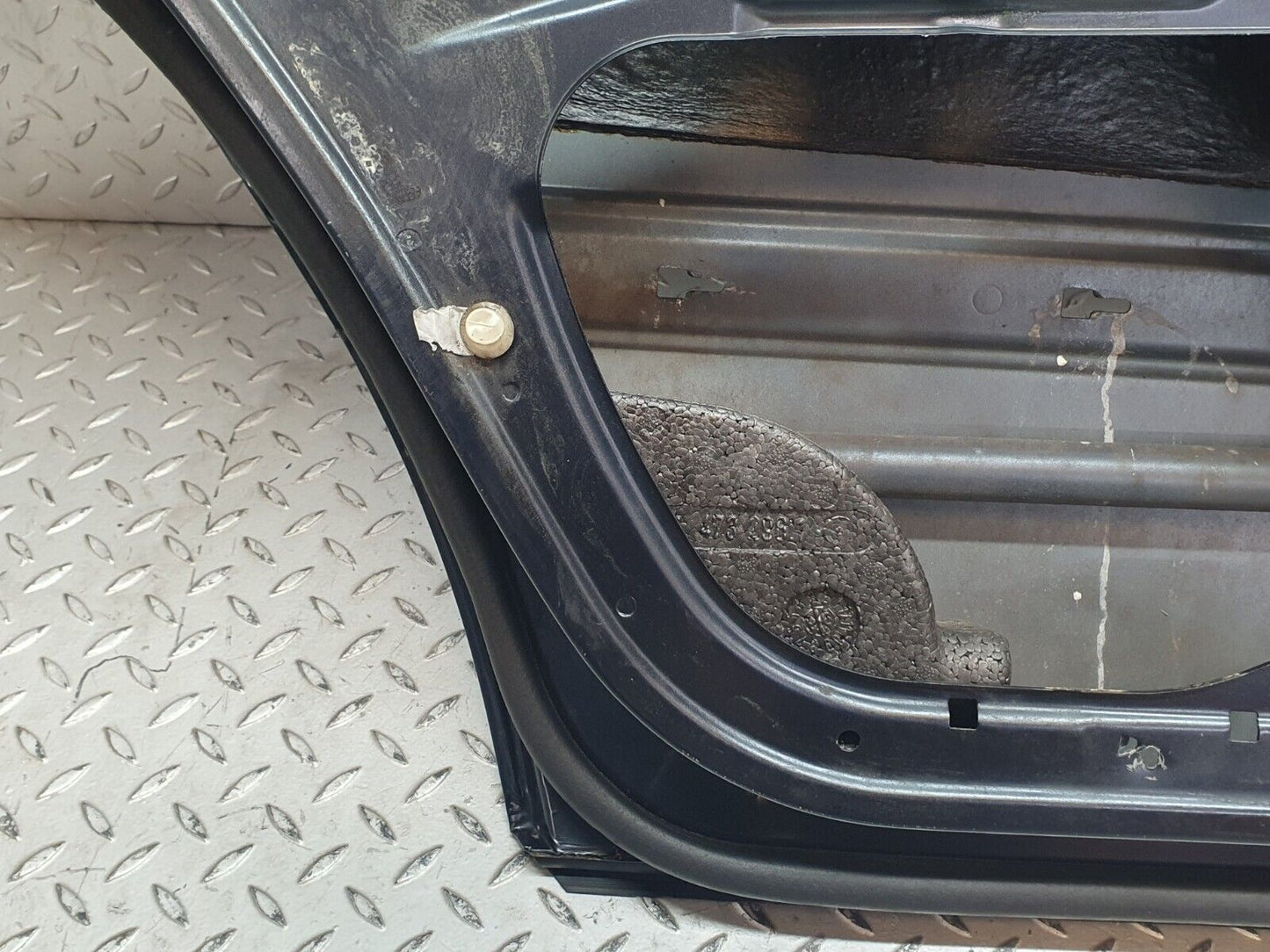 41833 Mercedes-Benz W202 C200 Rear Left Door