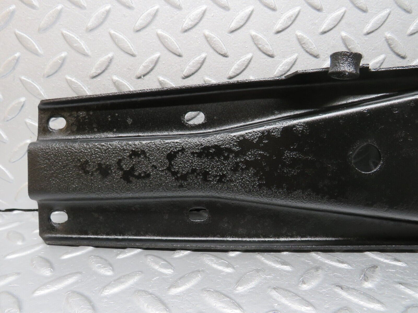 40386 Mercedes-Benz W110 230 Gearbox Mount Bracket