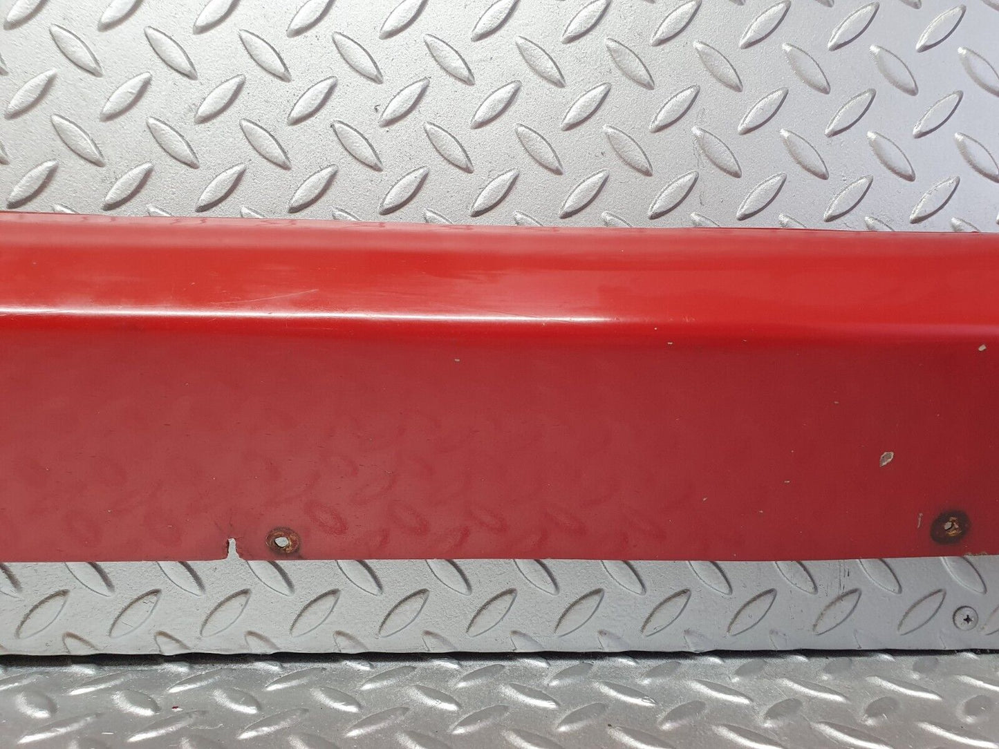 43819 Mercedes-Benz C126 380SEC Coupe Side Skirt Right Side