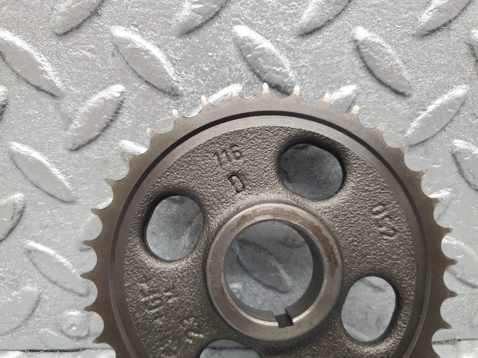 W126 Coupe camshaft timing gear used OEM