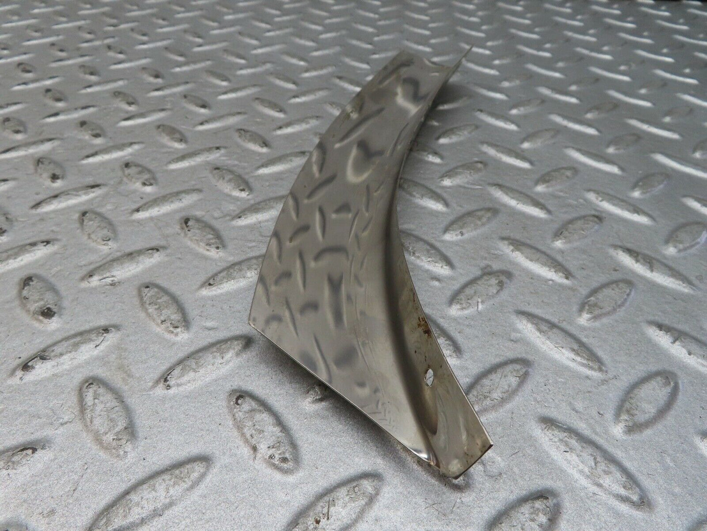 17681 Mercedes-Benz W116 450SEL Rear Left Wheel Arch Lower Chrome Trim