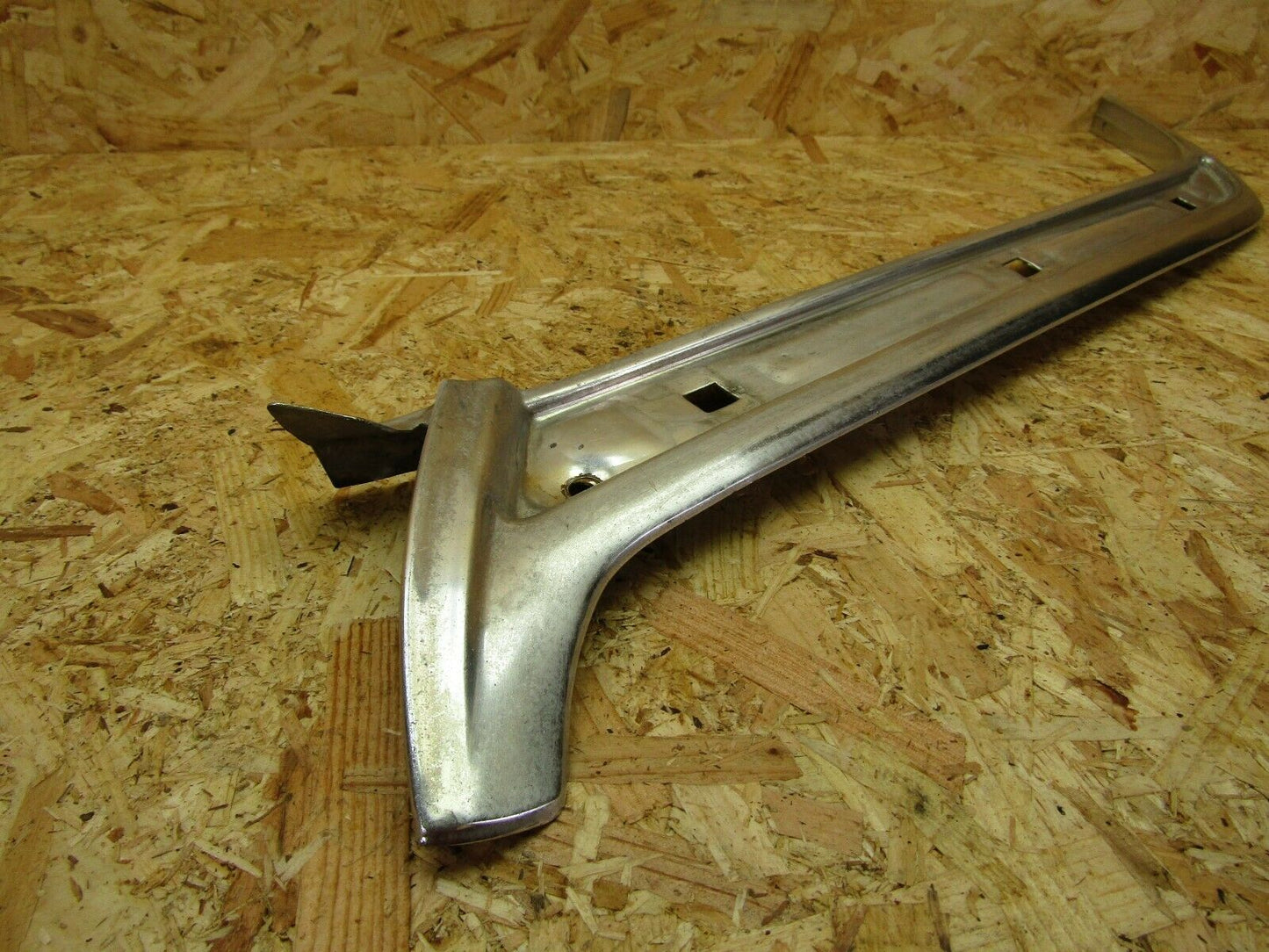 2167 Mercedes-Benz W116 350SE Front Right A Pillar Chrome Moulding Trim