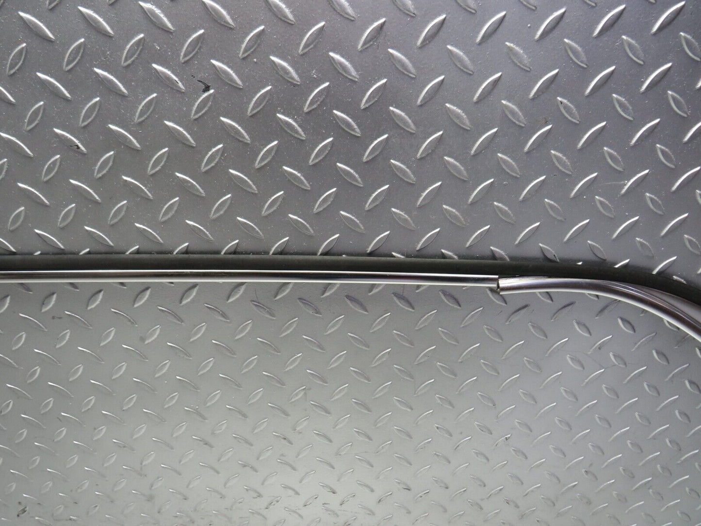 29944 Mercedes-Benz W123 230E Roof Chrome Moulding Trim Left Side