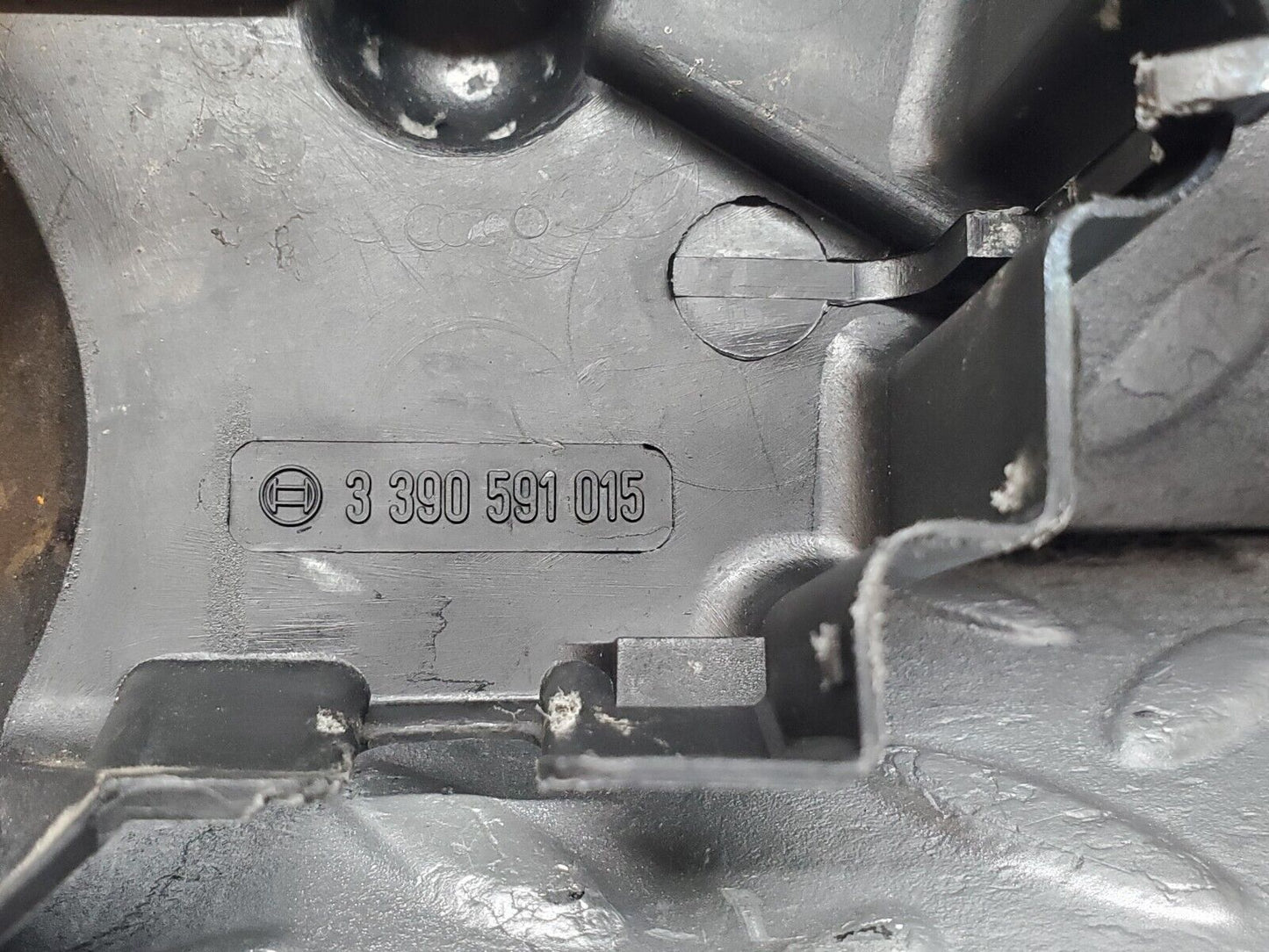 45821 Mercedes-Benz W126 420SE Windscreen Wiper Motor & Cover Bosch 0390341086 3390591015