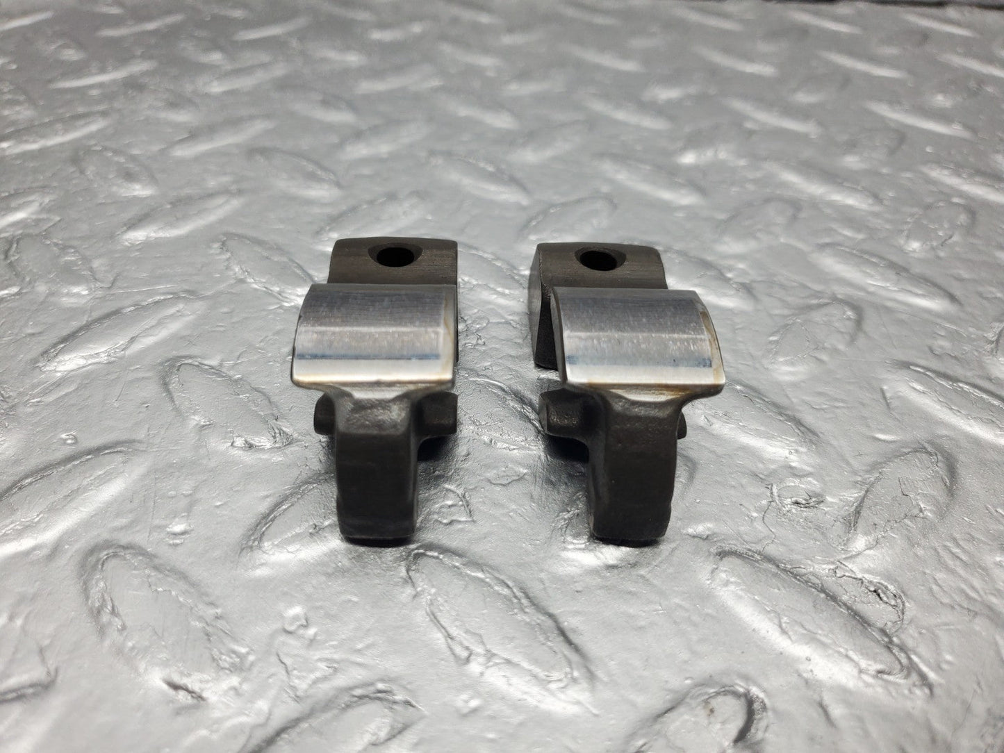 W126 Coupe rocker arm used OEM