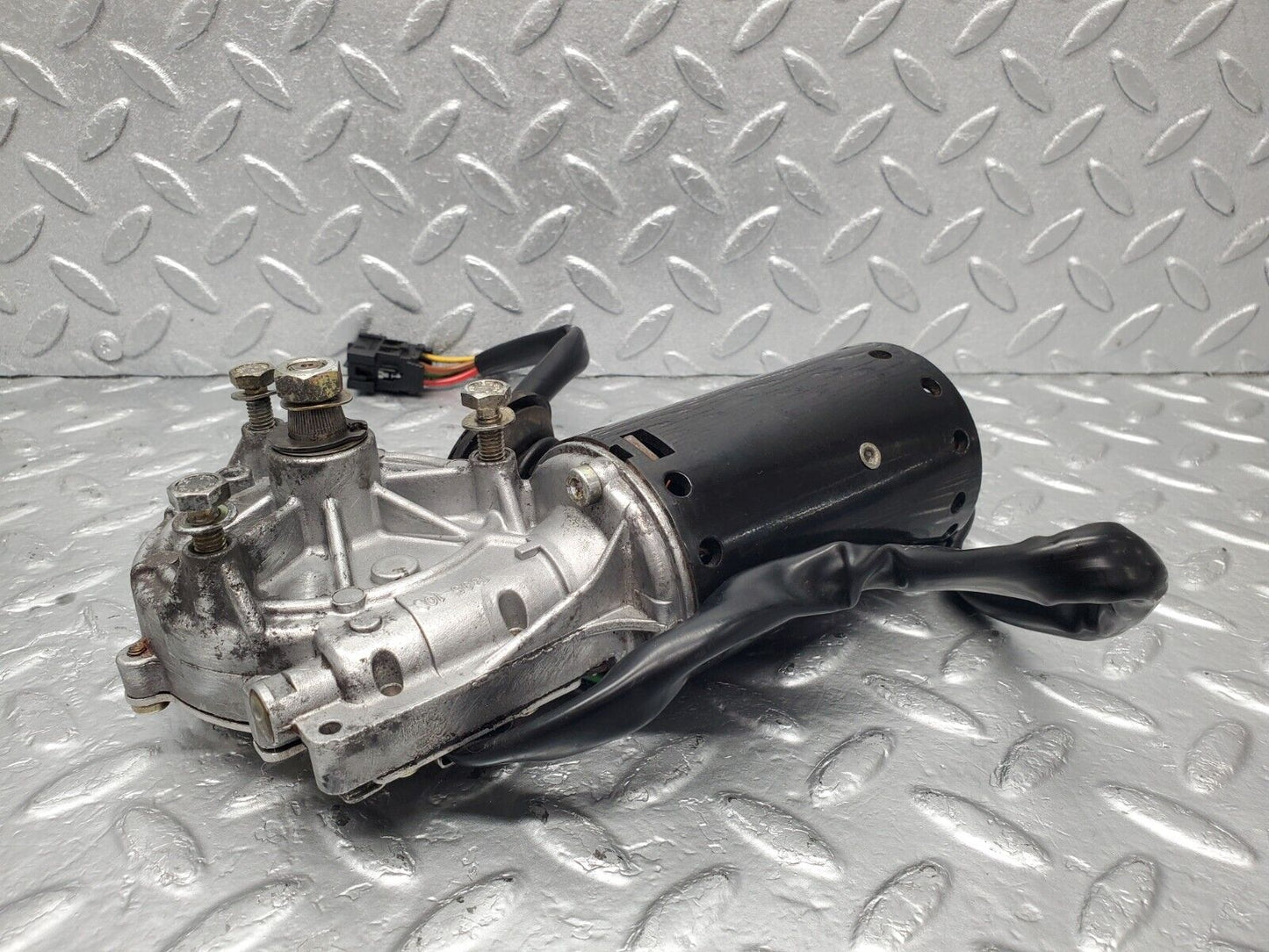 47022 Mercedes-Benz R129 320SL Coupe Windscreen Wiper Motor