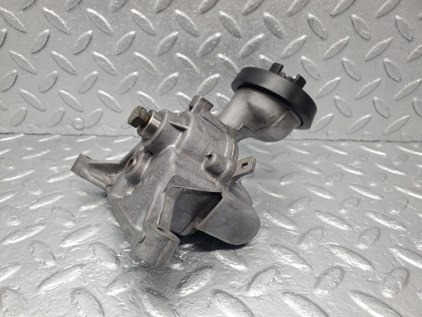 46281 Mercedes-Benz W126 420SE Oil Pump 1171810301 1171860401