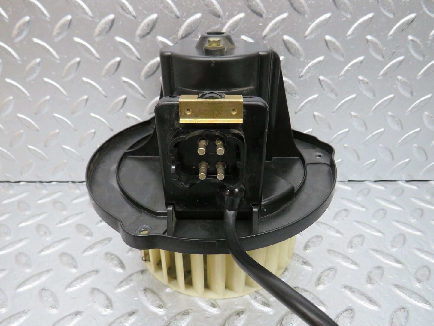 29801 Mercedes-Benz W123 230E Heater Blower Motor