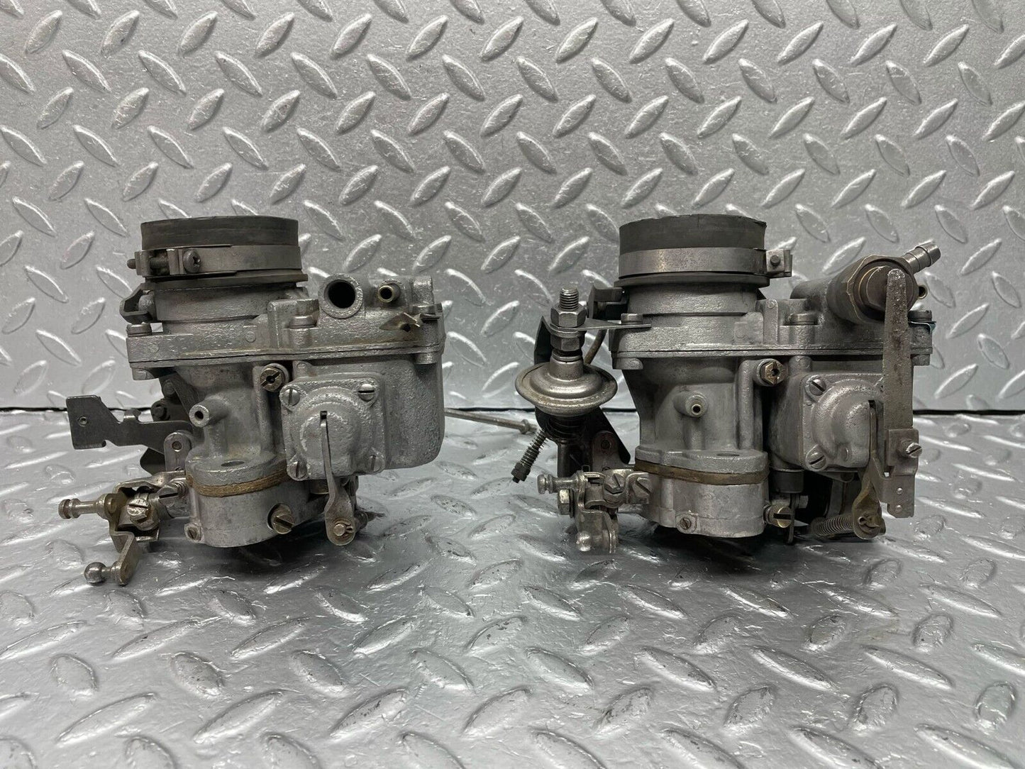 40401 Mercedes-Benz W110 230 Carburetor SOLEX 38 PDSI-2