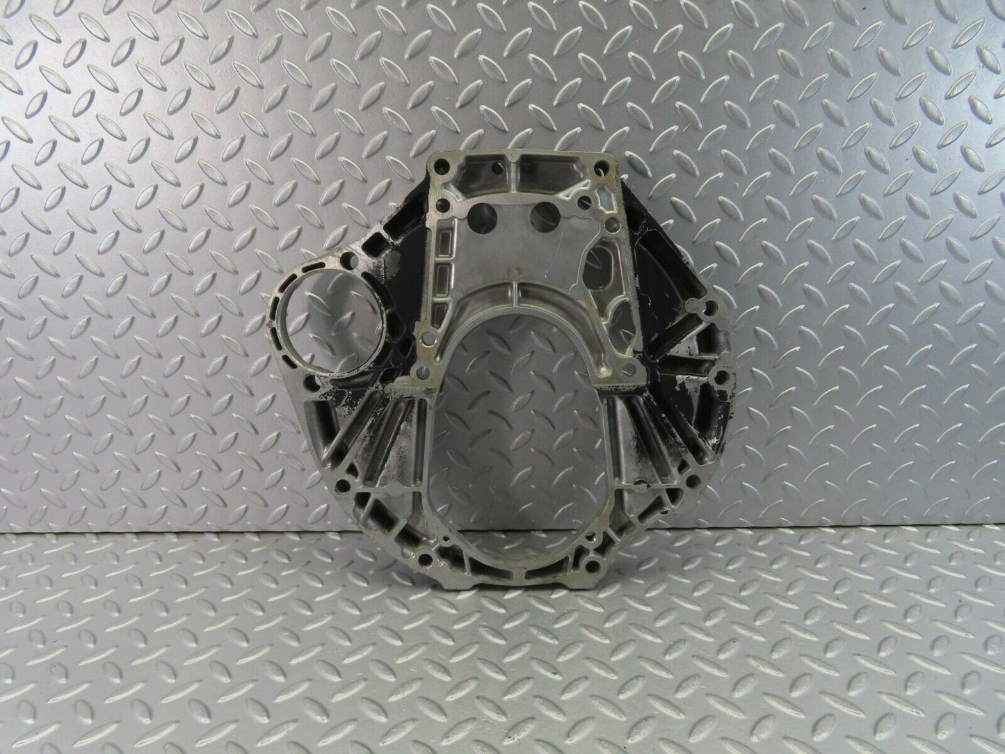 10157 Mercedes-Benz W115 Gearbox Flange 1150110245