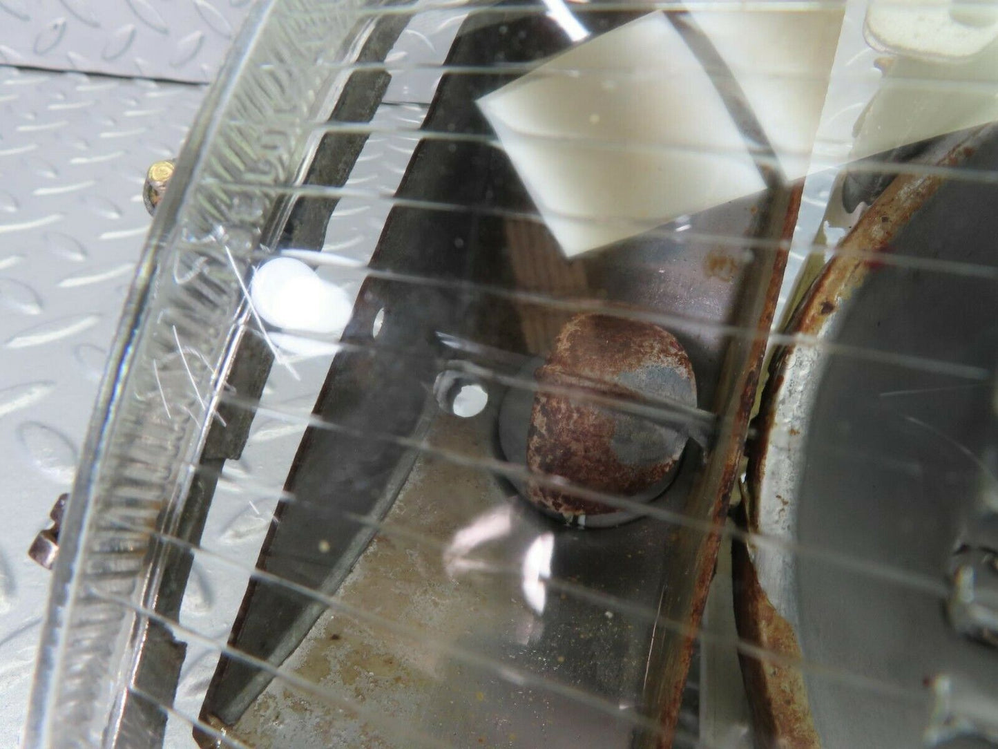 10635 Mercedes-Benz W115 Pre Facelift Headlight Hella Left or Right