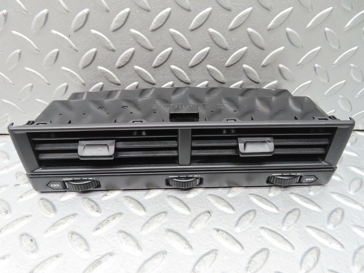 17121 Mercedes-Benz R129 300SL Coupe Dash Centre Air Vent 1298300054