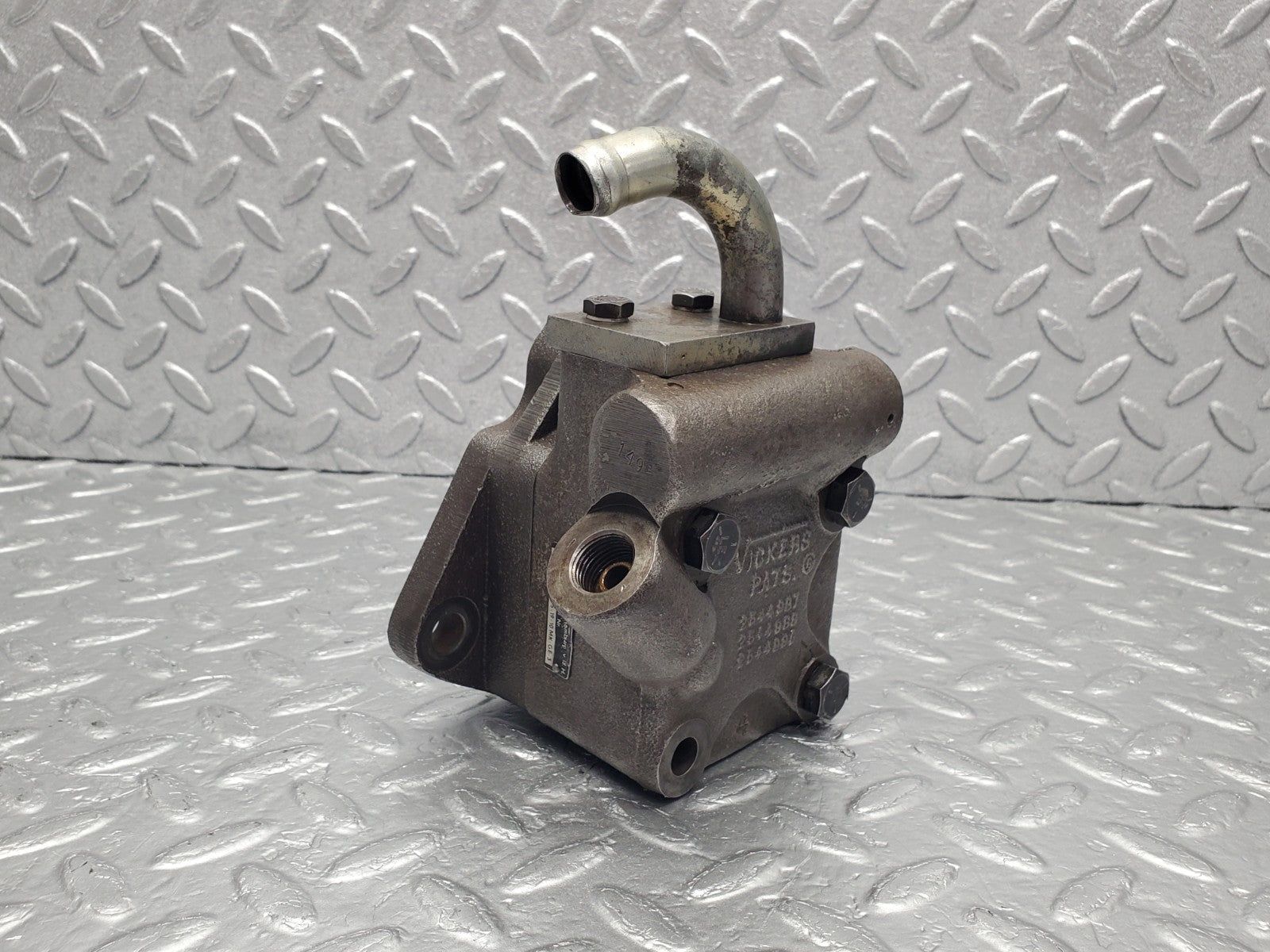 W112 power steering pump used OEM