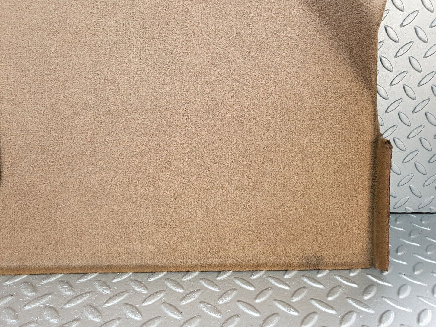 41567 Mercedes-Benz W124 200E Parcel Shelf Palomino 1246900249