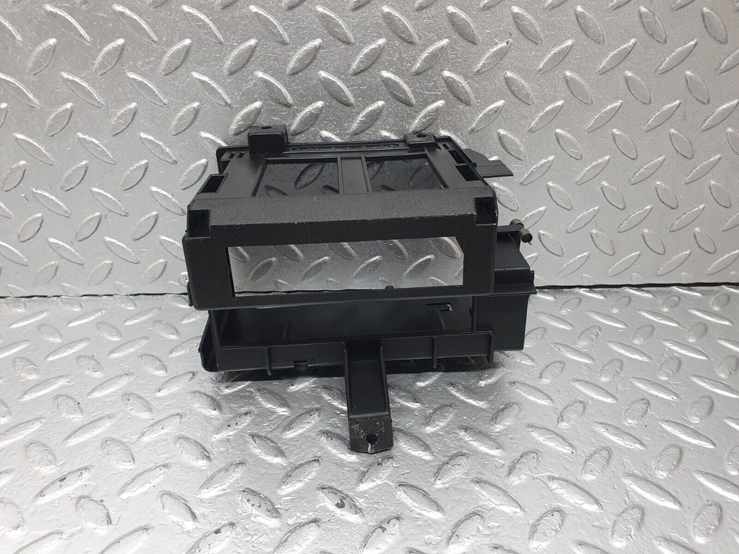42736 Mercedes-Benz W201 190 2.0L ECU Bracket 2015461743