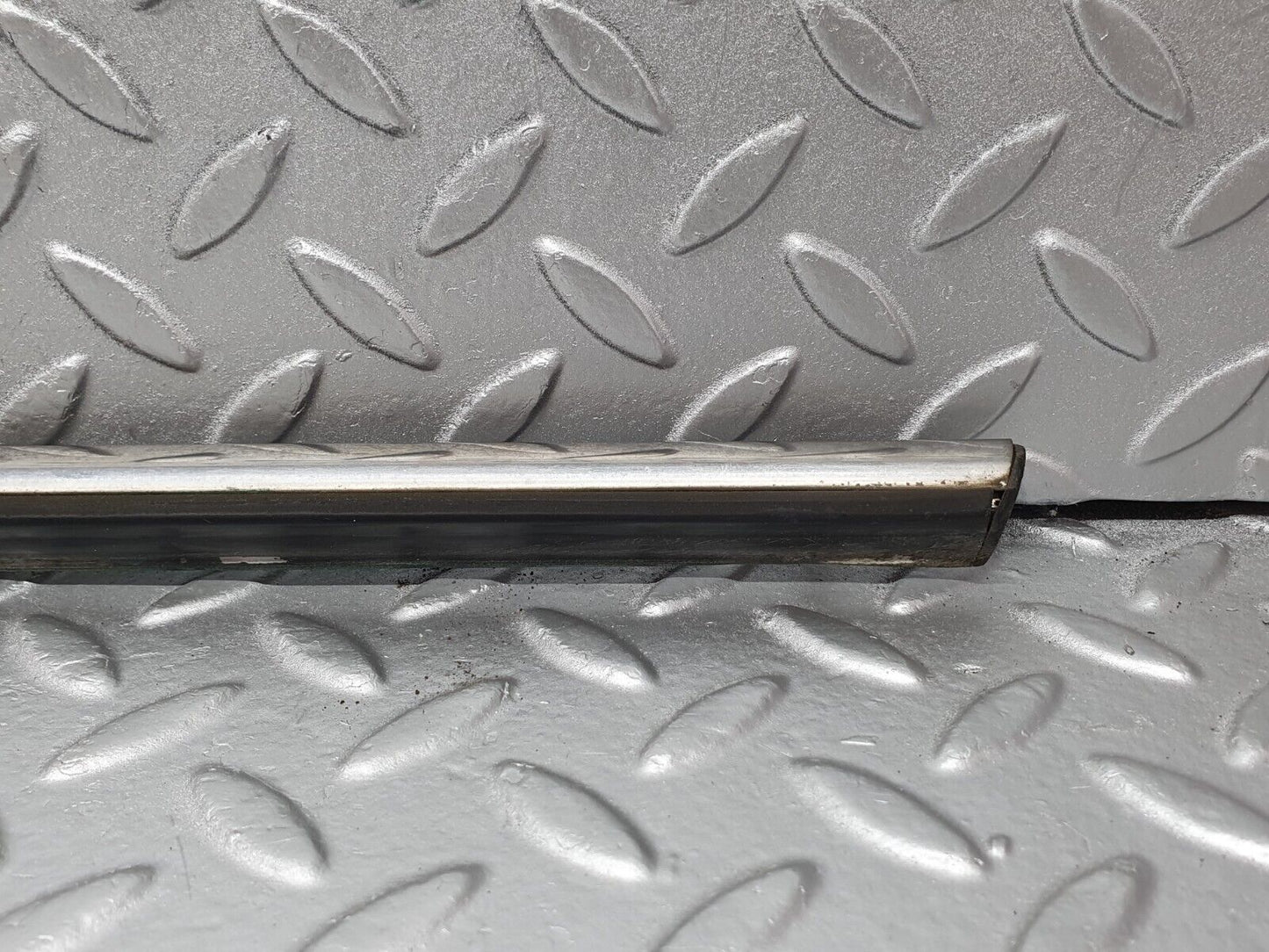 43458 Mercedes-Benz W108 280SE Rear Left Door Centre Moulding Trim