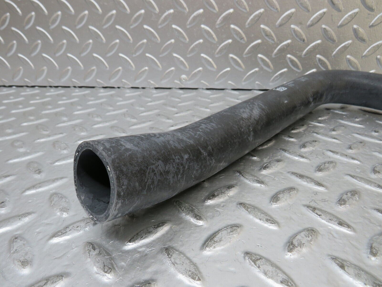 27085 Mercedes-Benz W123 280E Radiator Pipe Hose New 0525436/12