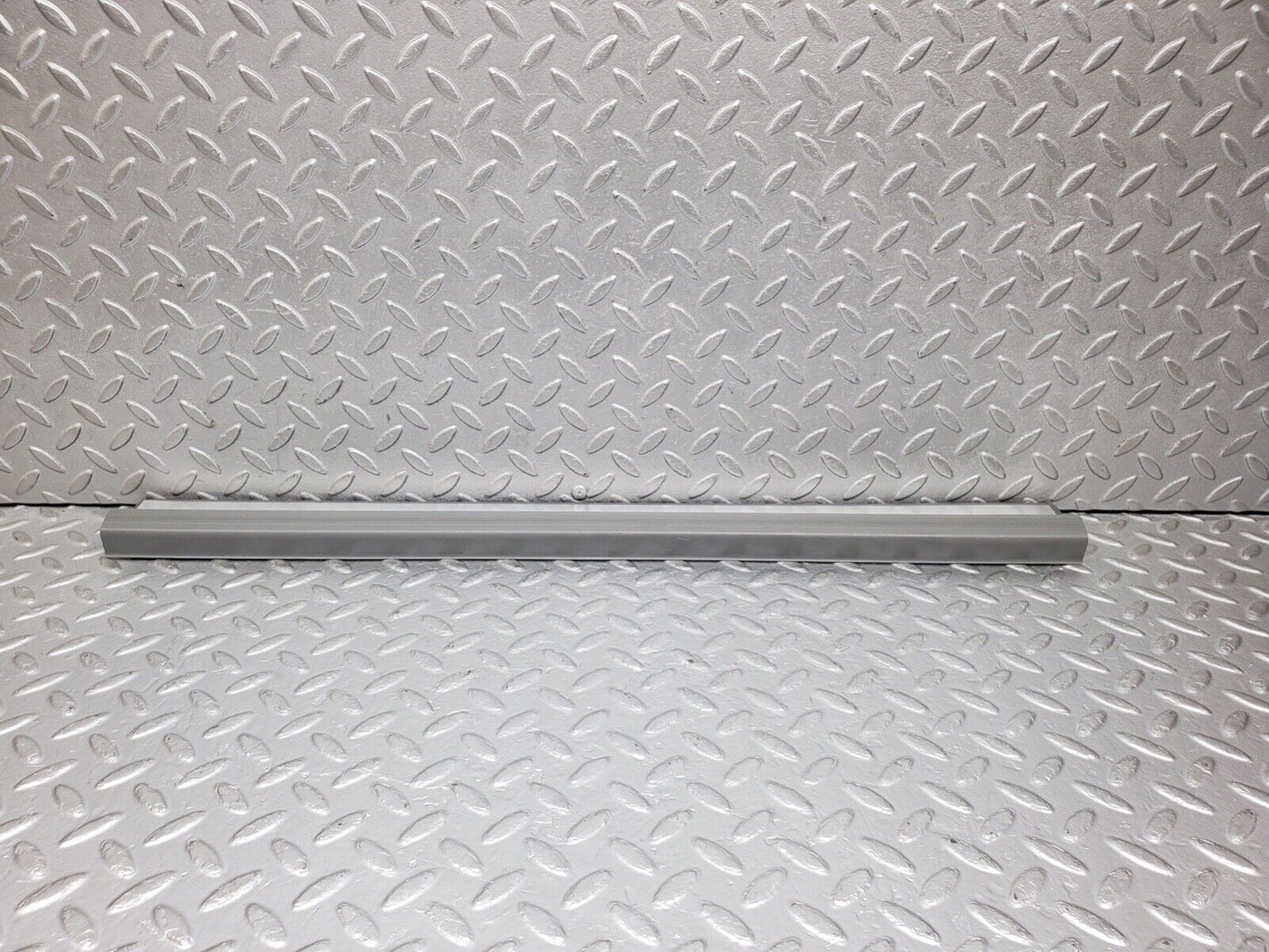 44582 Mercedes-Benz W124 220E Front Left Door Sill Trim