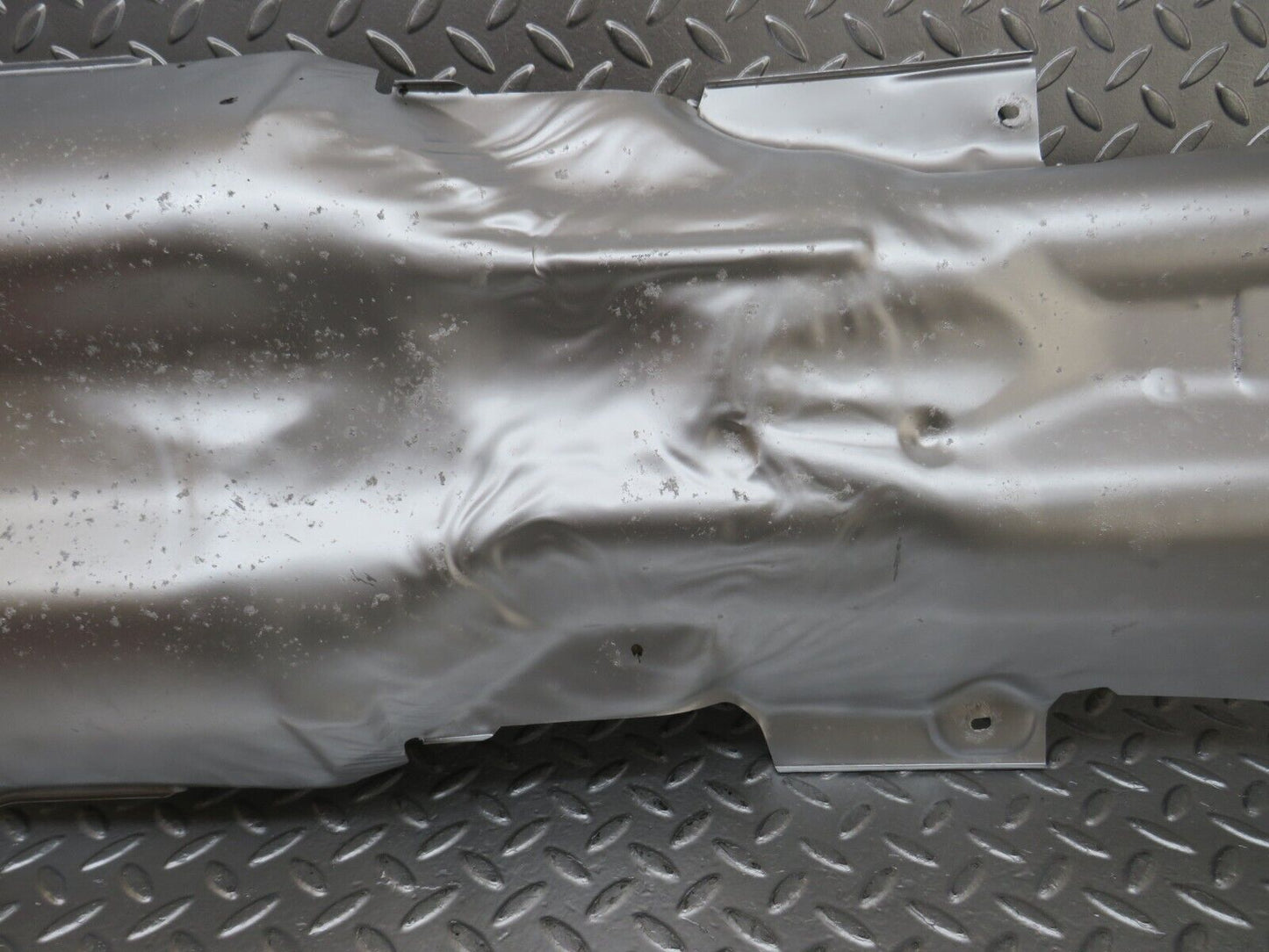 24715 Mercedes-Benz W140 S320 Exhaust Heat Shield