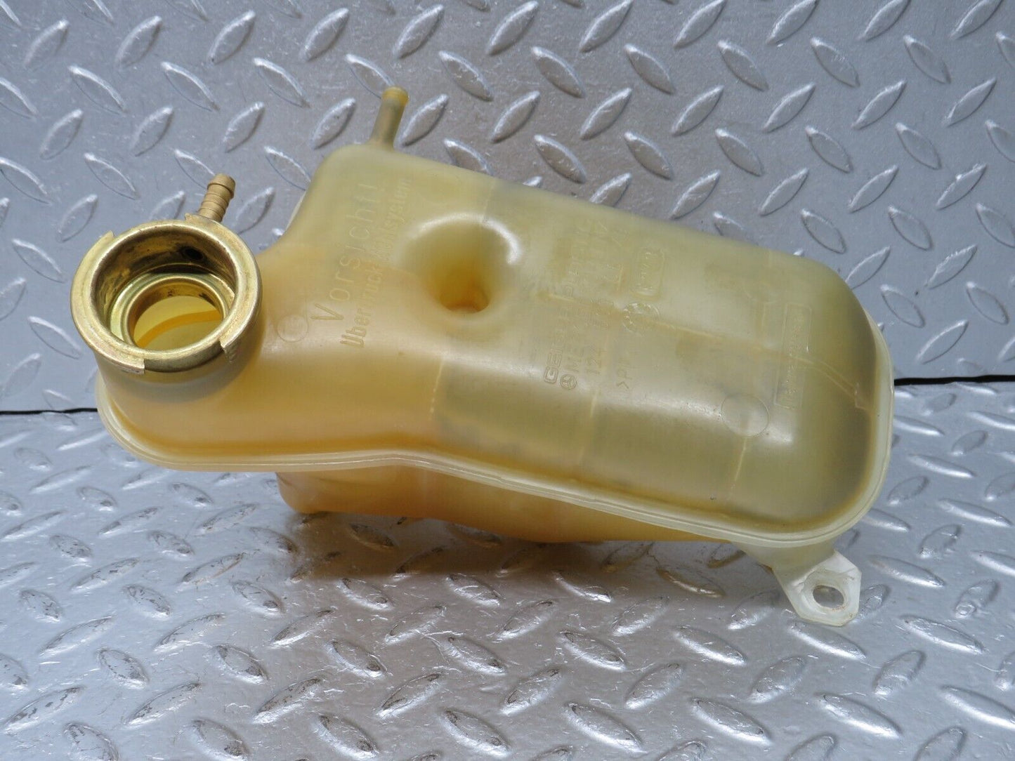 39041 Mercedes-Benz W201 190E Coolant Reservoir Tank No Cap 1245000649