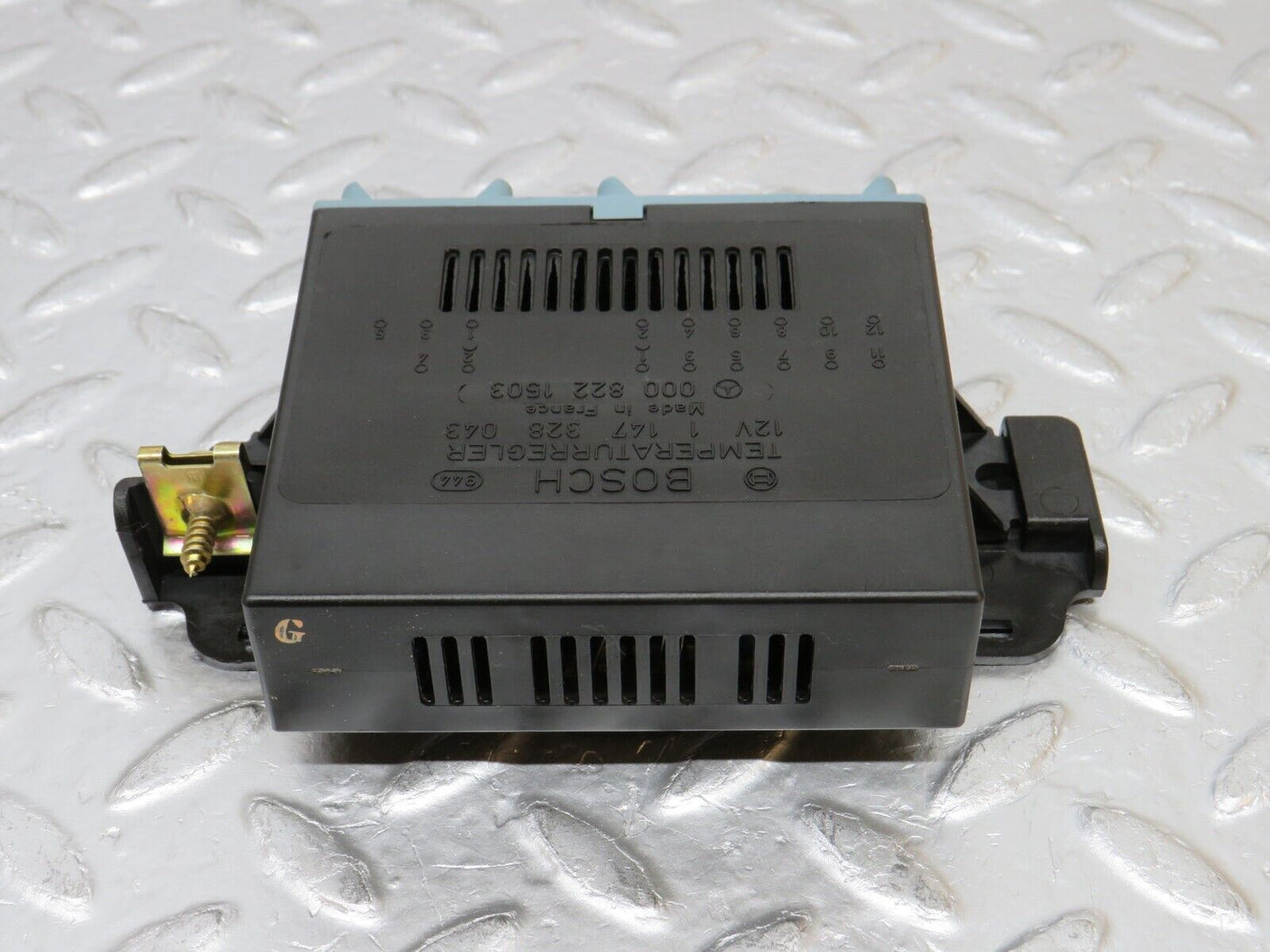 32409 Mercedes-Benz S124 300TE Comfort Control Unit 0008221503 1147328043