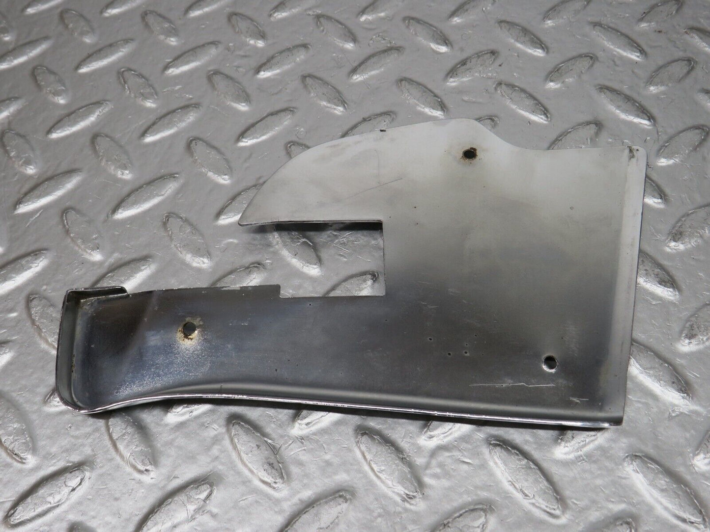 0726 Mercedes-Benz C107 350SLC Coupe  Door Chrome Trim Cover  Left And Right