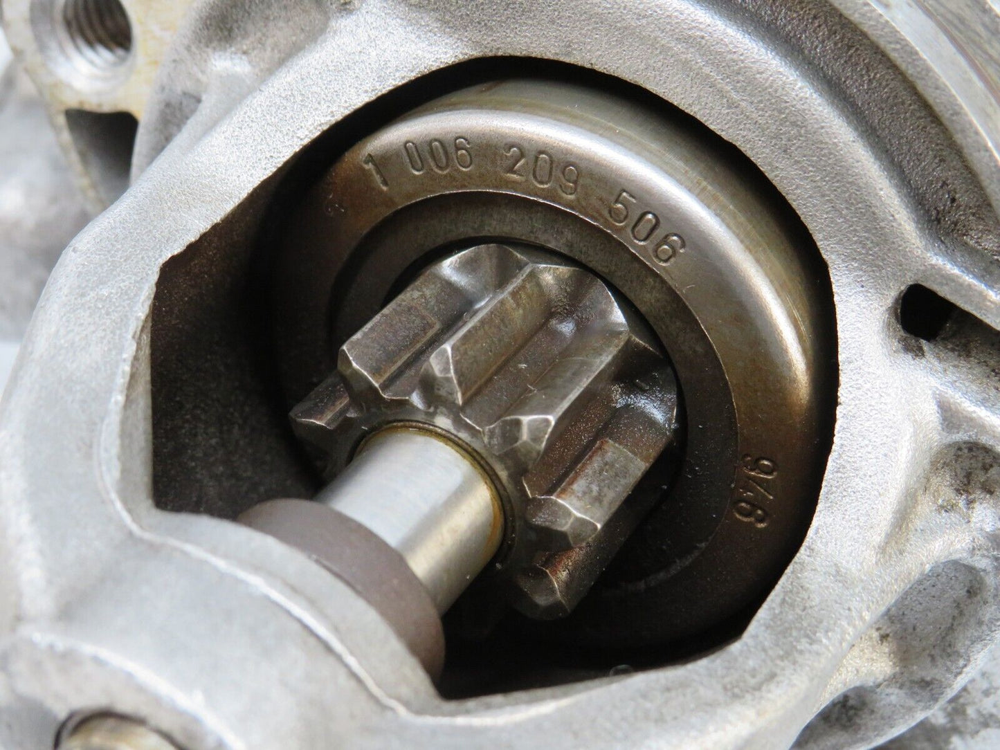 36668 Mercedes-Benz W201 190E 2.0L Starter Motor Bosch 0001108003 0331303053