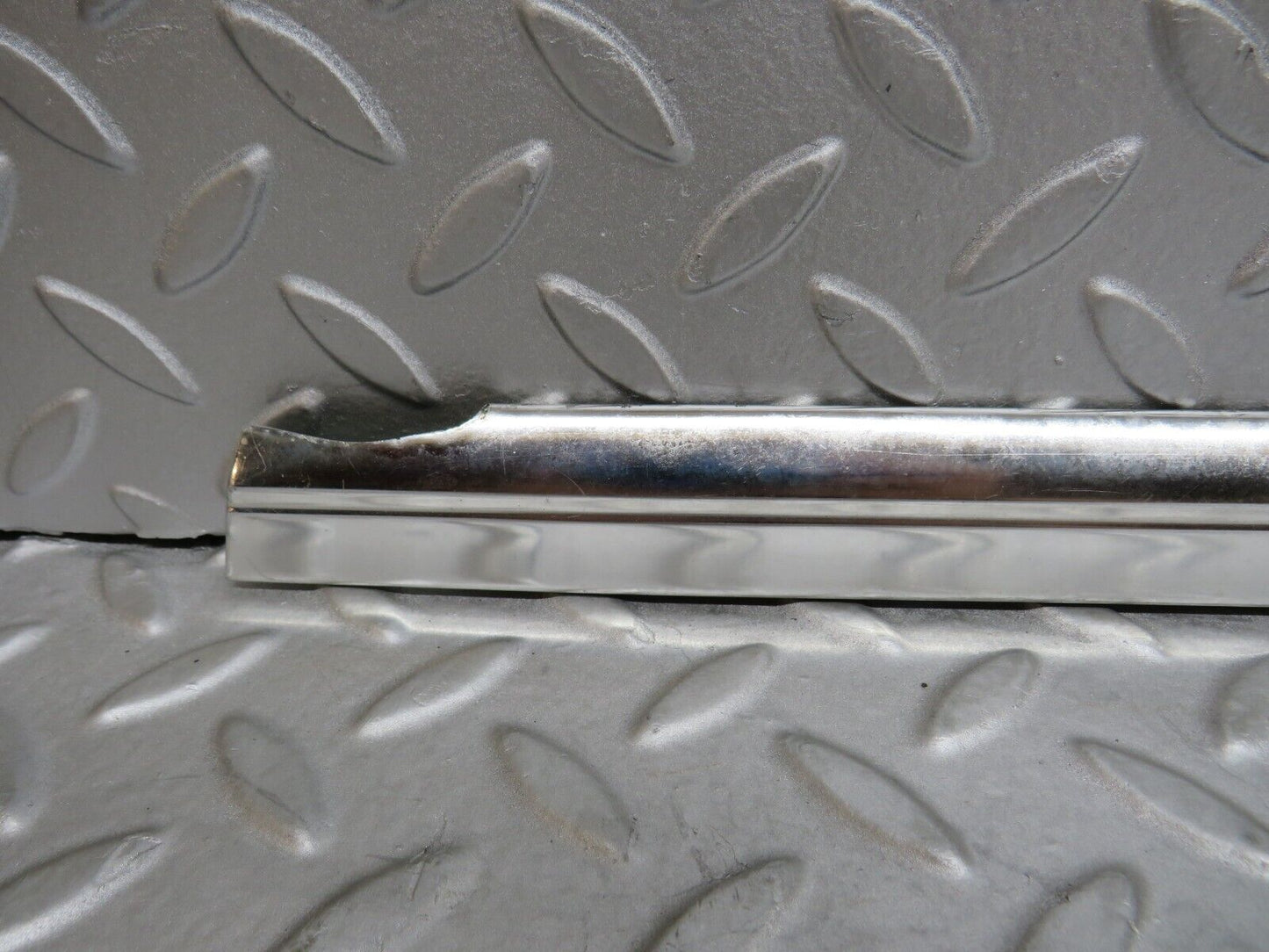 37314 Mercedes-Benz W109 300SEL Rear Right Door Chrome Moulding Trim