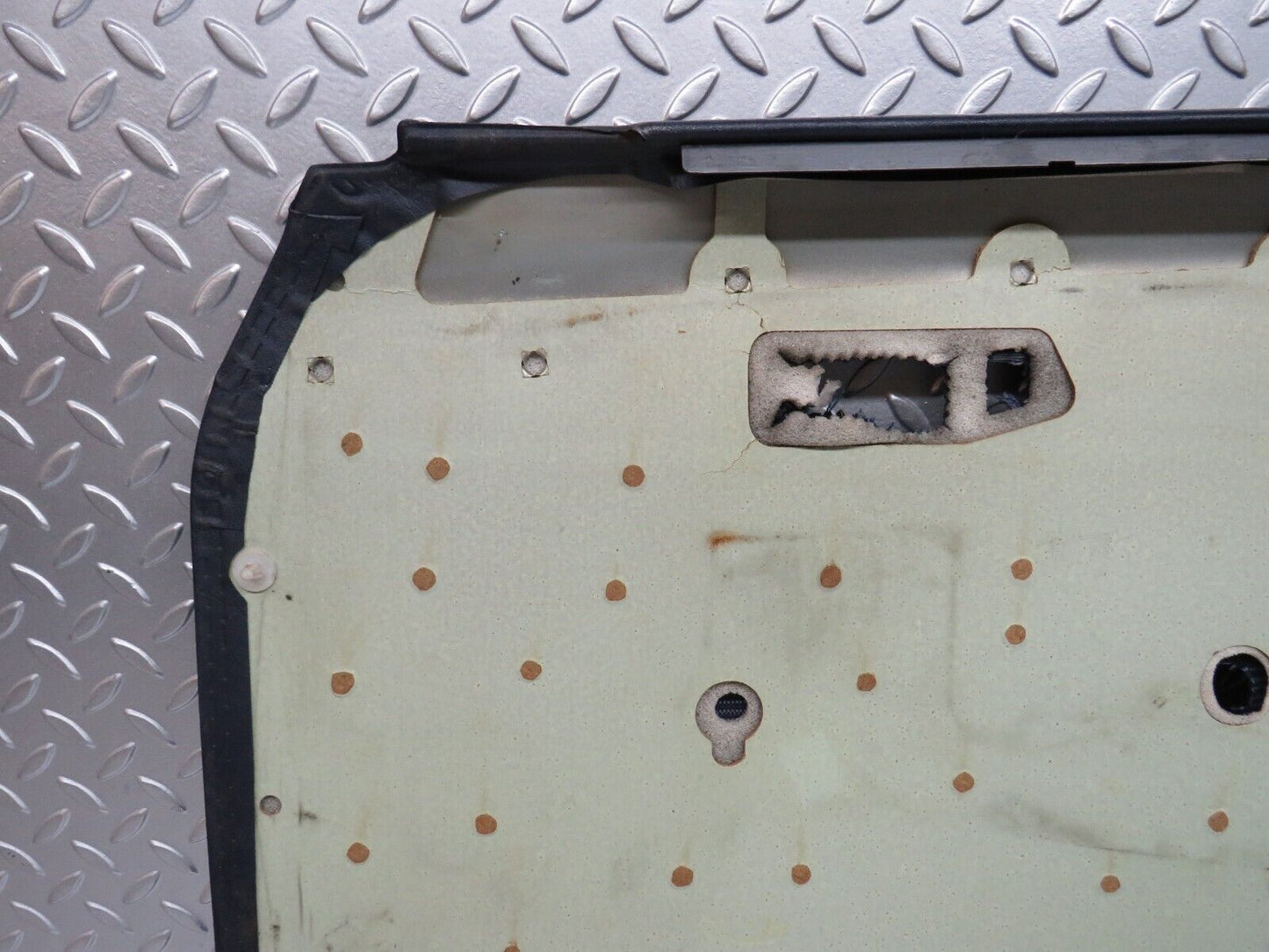 31937 Mercedes-Benz W123 230E Front Left Door Card Blue