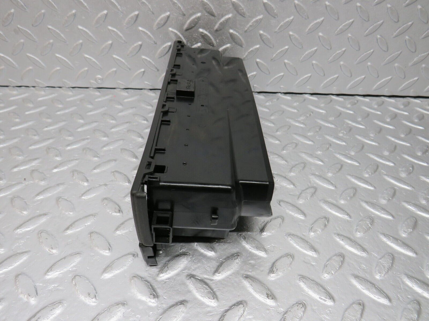 39395 Mercedes-Benz R129 320SL Coupe Dash Centre Air Vent 1298300354