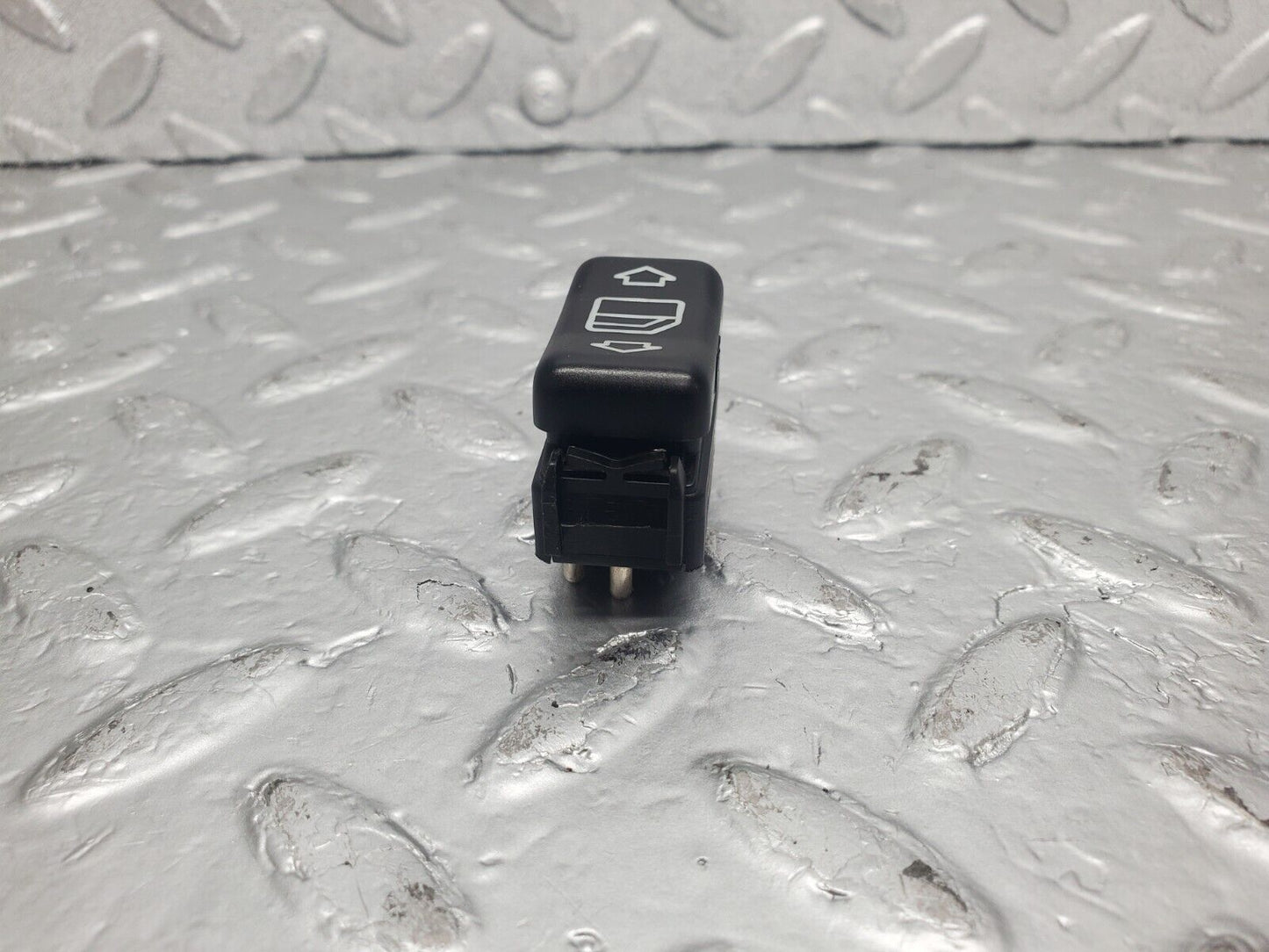 43915708