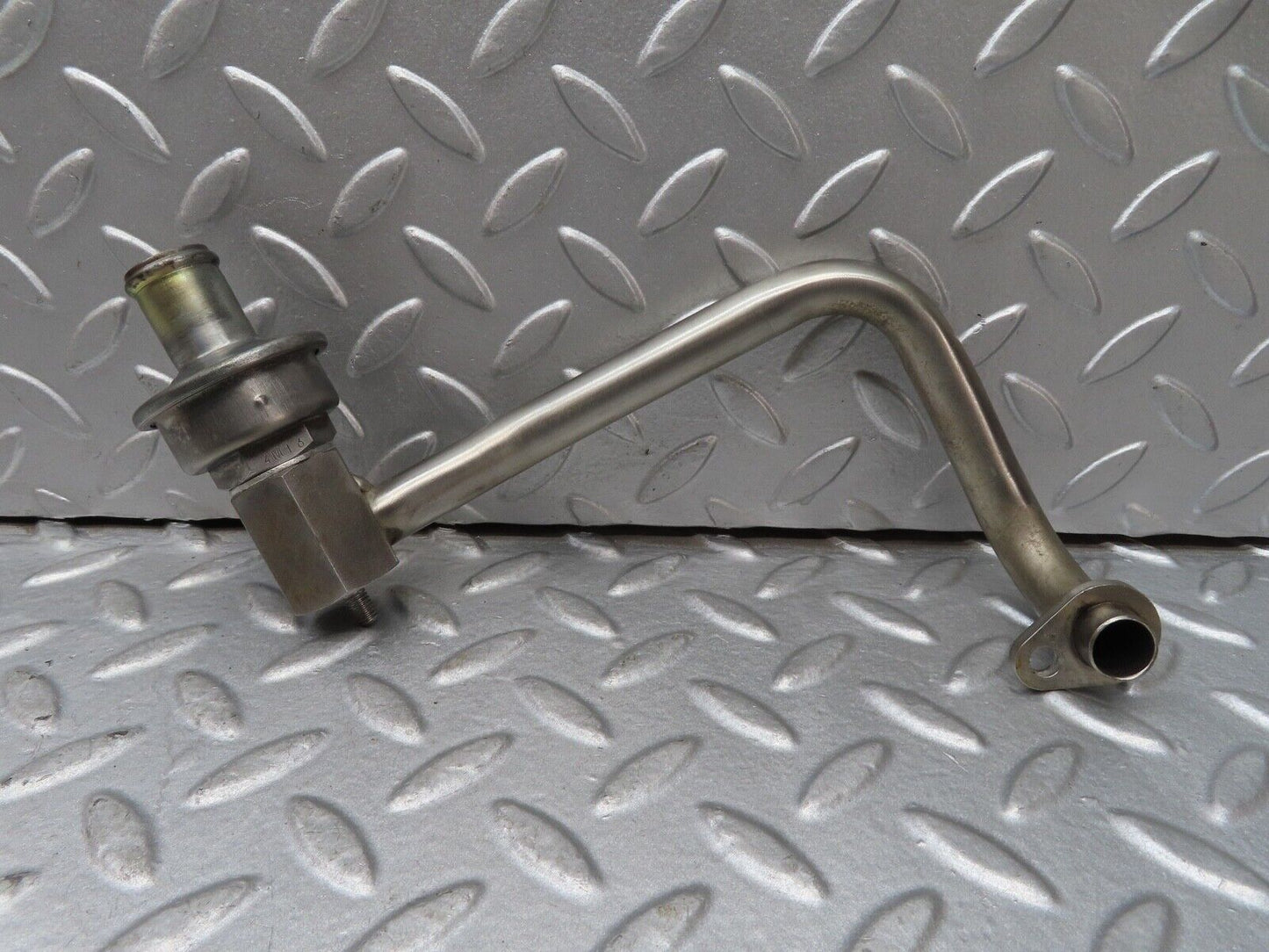 27813 Mercedes-Benz S124 300TE EGR Valve Hose Pipe 0021400060