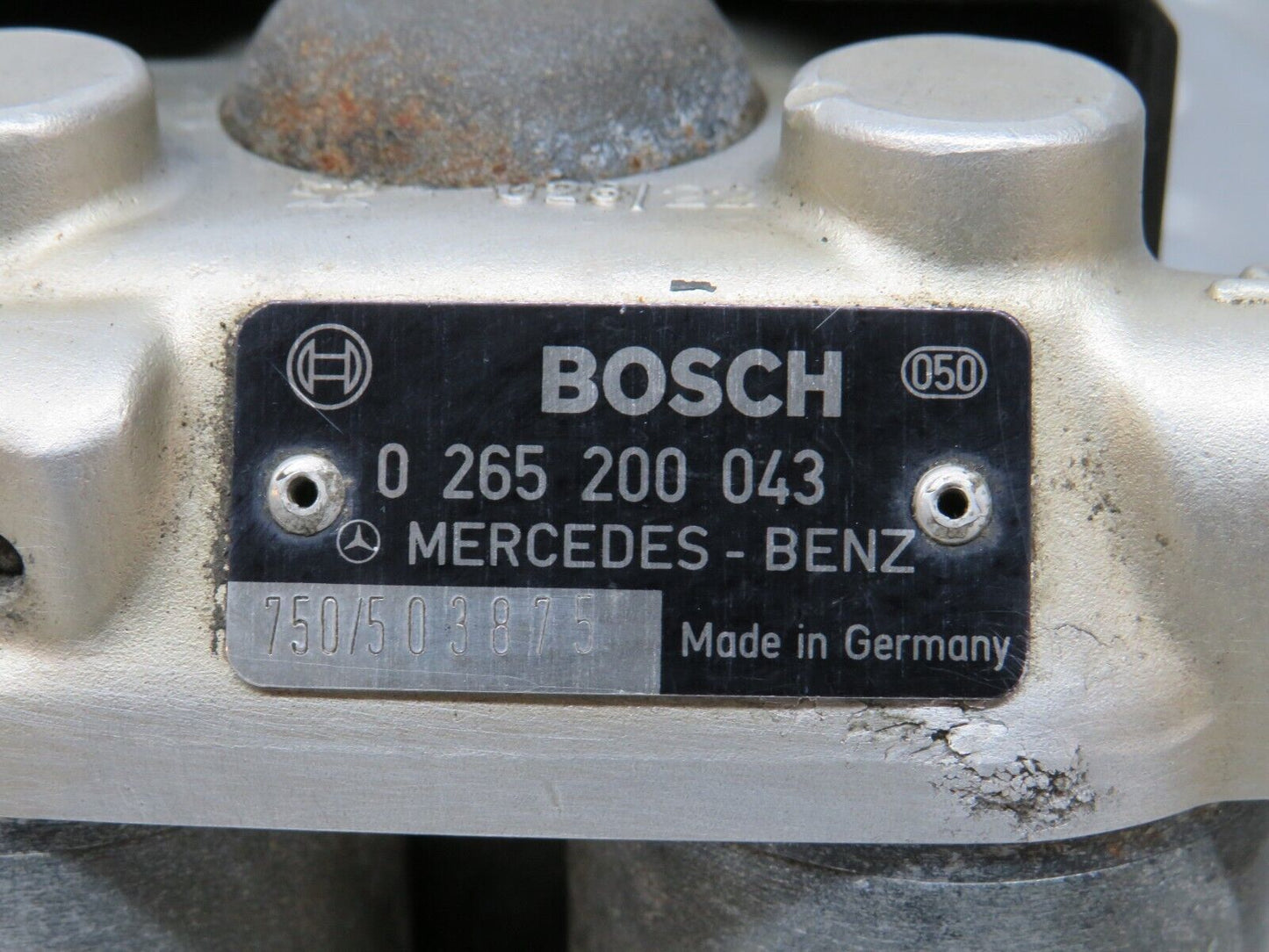 34002 Mercedes-Benz W124 260E ABS Pump Bosch 0265200043 750/503875
