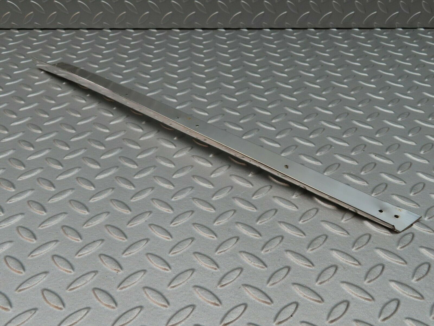 5078 Mercedes-Benz R107 350SL A Pillar Chrome Trim Left