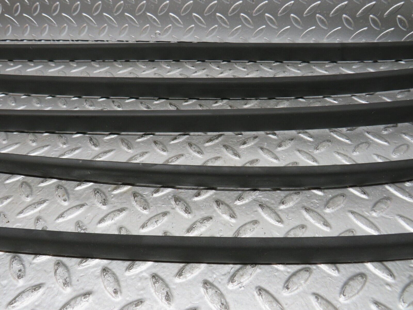 27842 Mercedes-Benz S124 300TE Wagon Roof Cladding Set