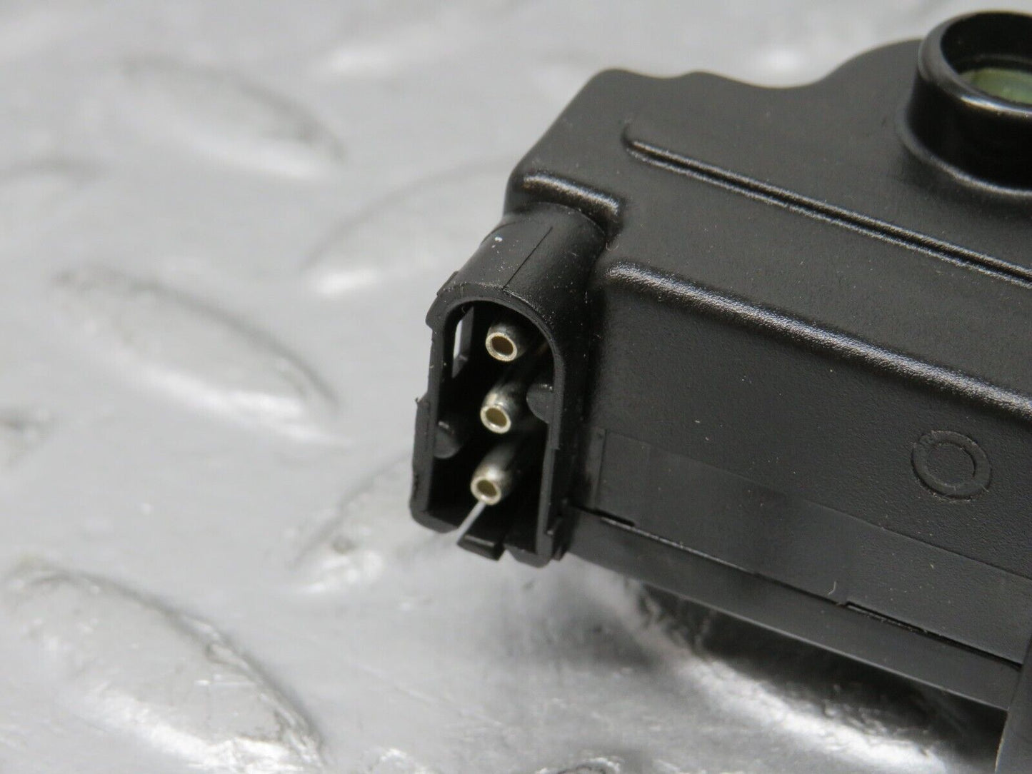 38597 Mercedes-Benz R129 280SL Coupe Heater Box Vacuum Actuator