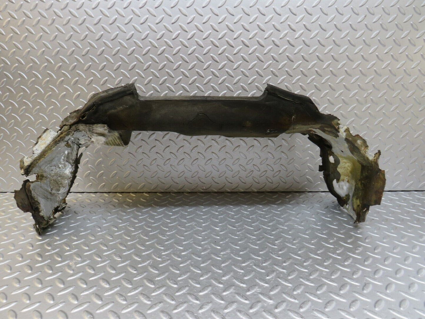 34292 Mercedes-Benz C126 380SEC Coupe Firewall Heat Shield
