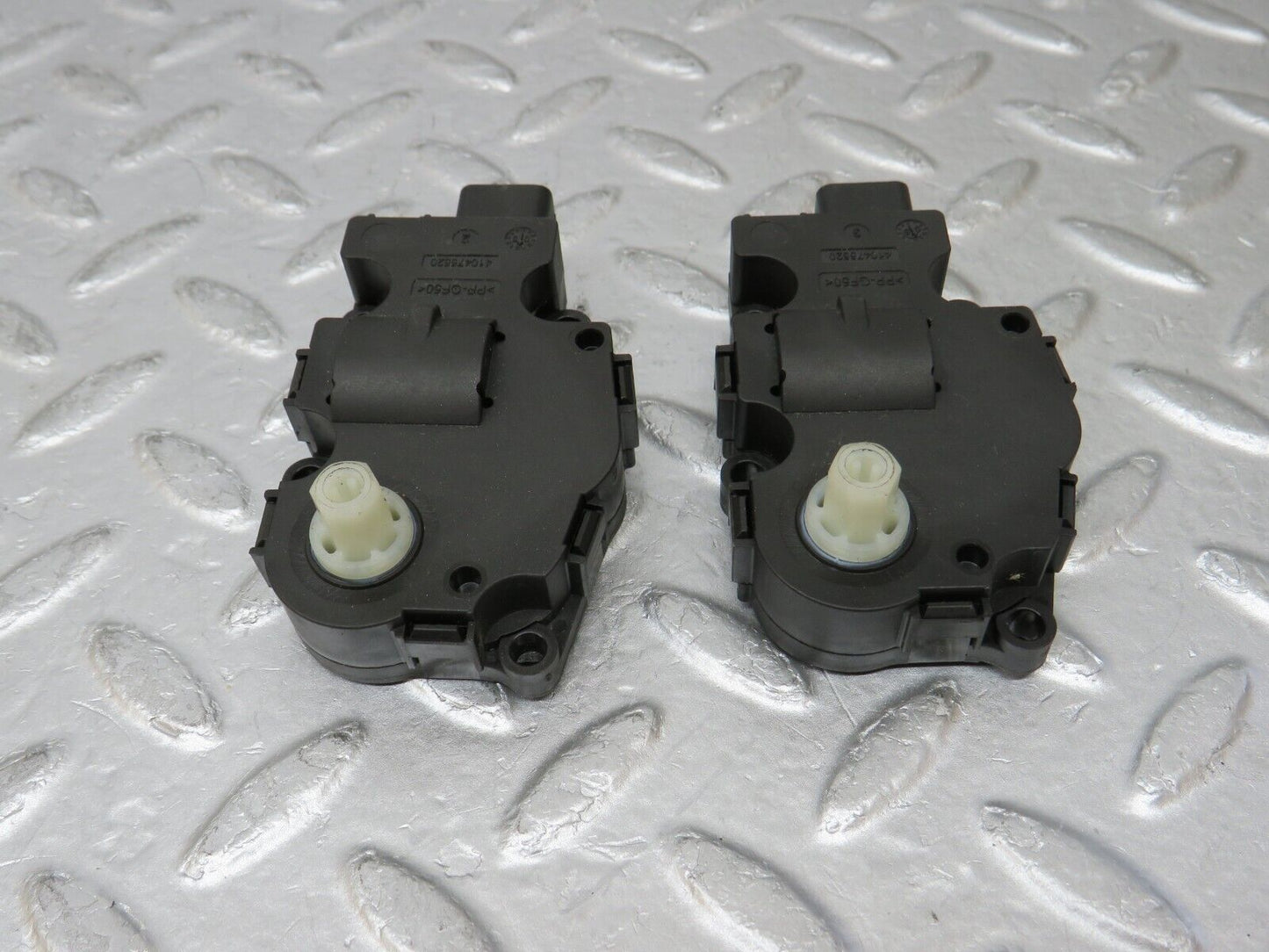 35272 Mercedes-Benz W221 Heater Actuator Motor 2x