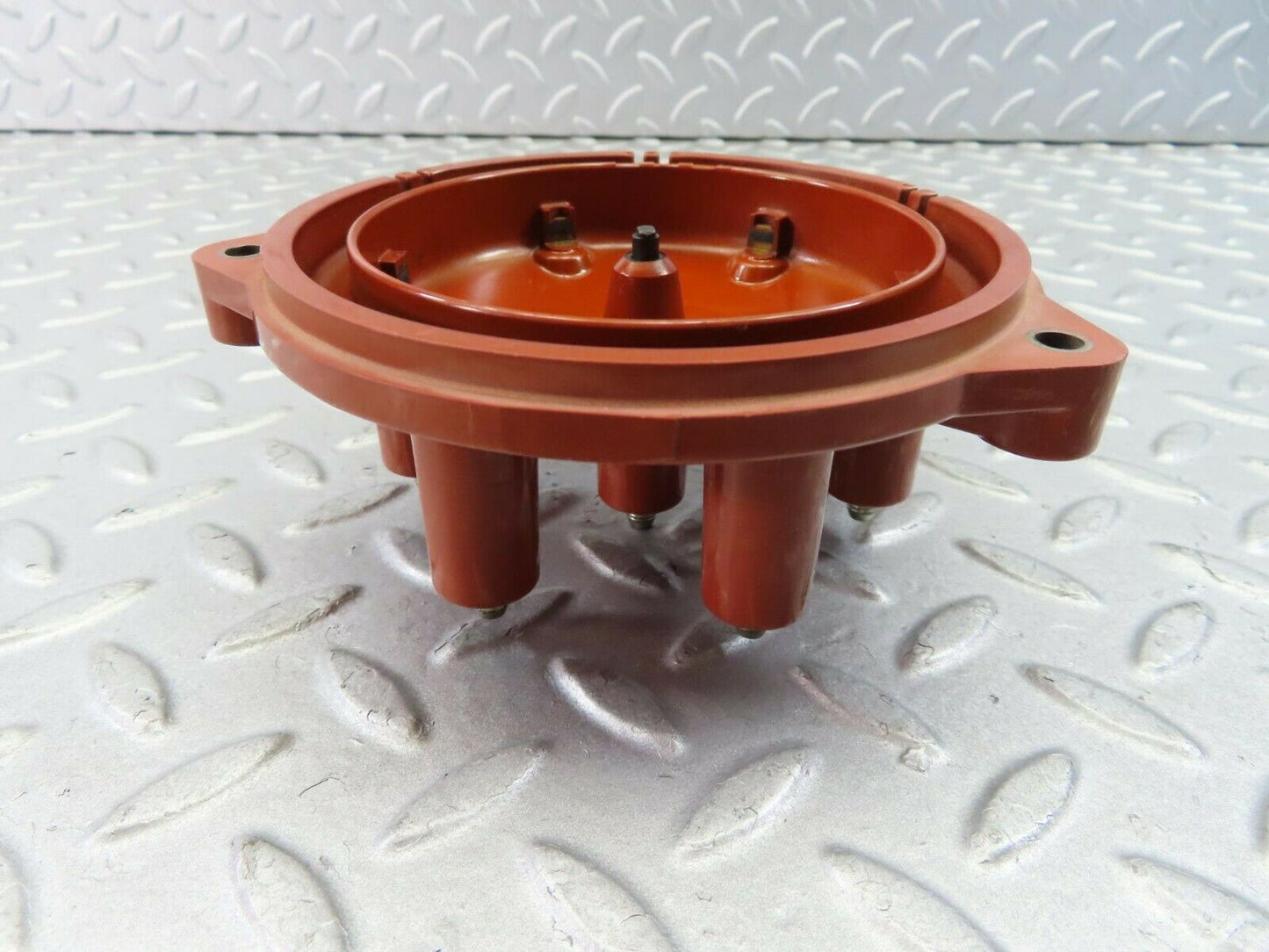 8166 Mercedes-Benz W201 Distributor Cap 1031580002