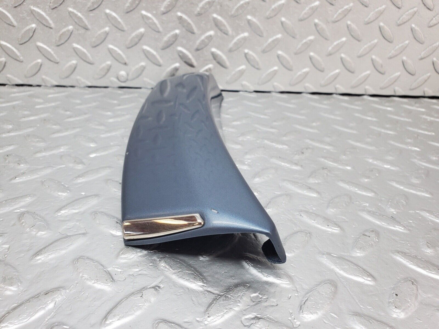 44607 Mercedes-Benz W124 220E Rear Right Fender Lower Moulding Trim