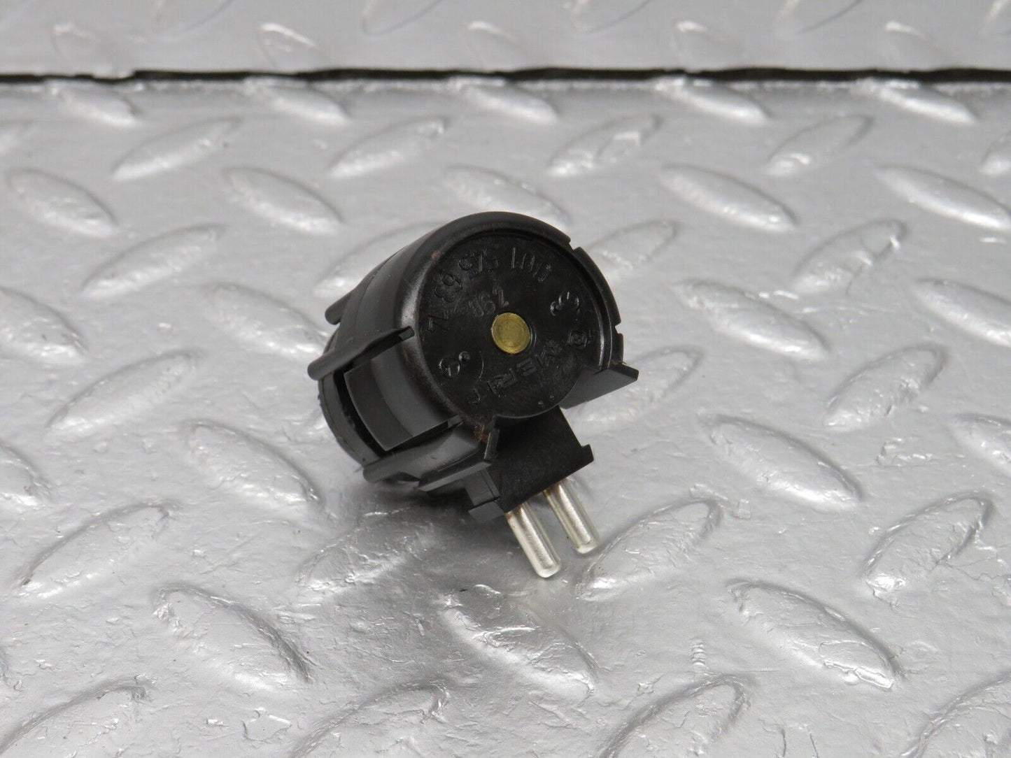 40683 Mercedes-Benz W123 300D Kick Down Switch 0015456314