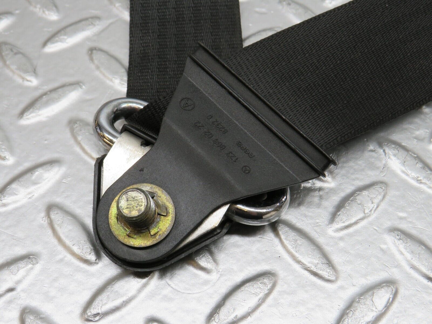 34397 Mercedes-Benz C126 380SEC Rear Seat Belt Set With Buckles 1268602185