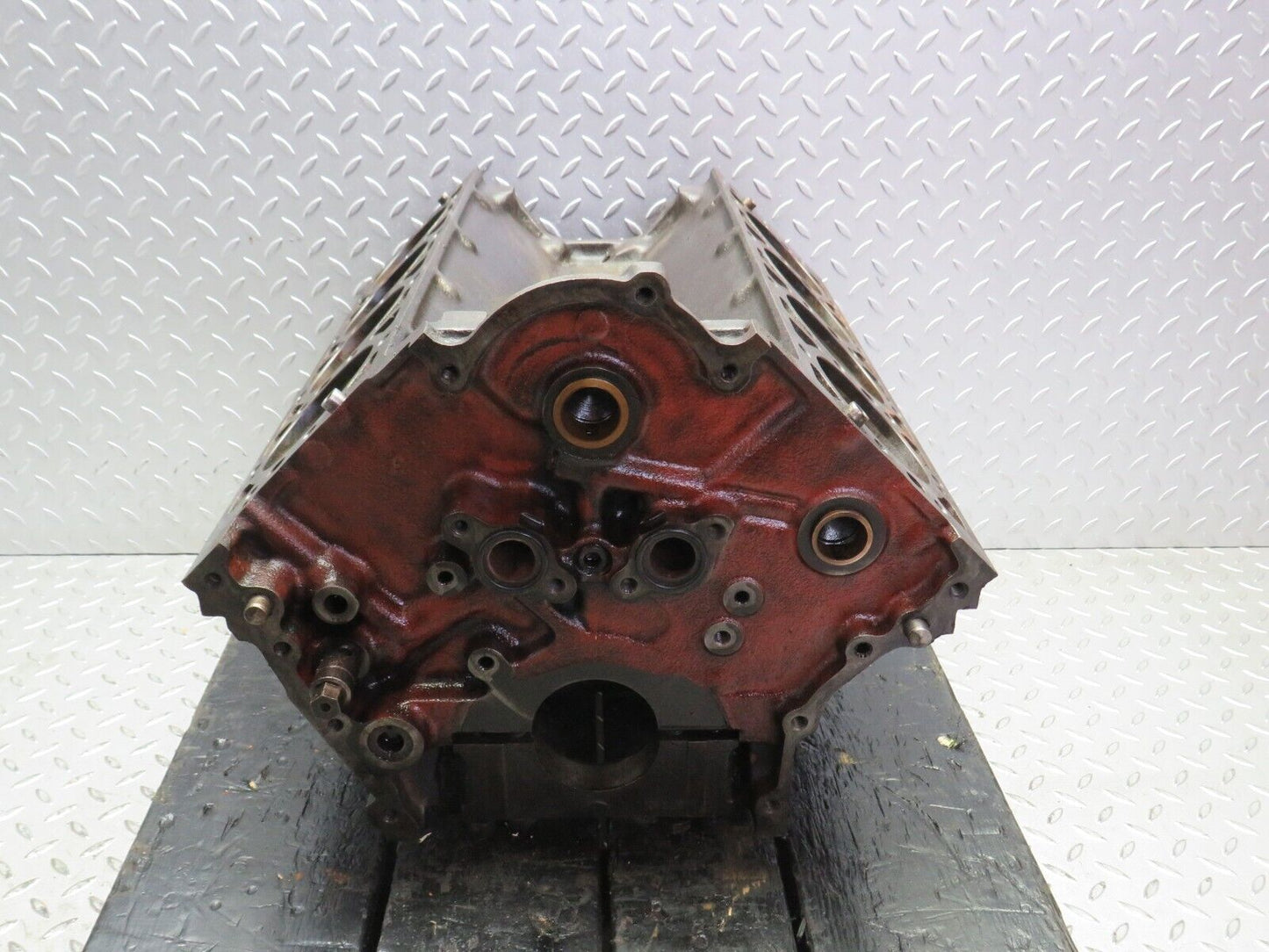 32967 Mercedes-Benz C107 R107 450 V8 Engine Block M116.982 1160110601