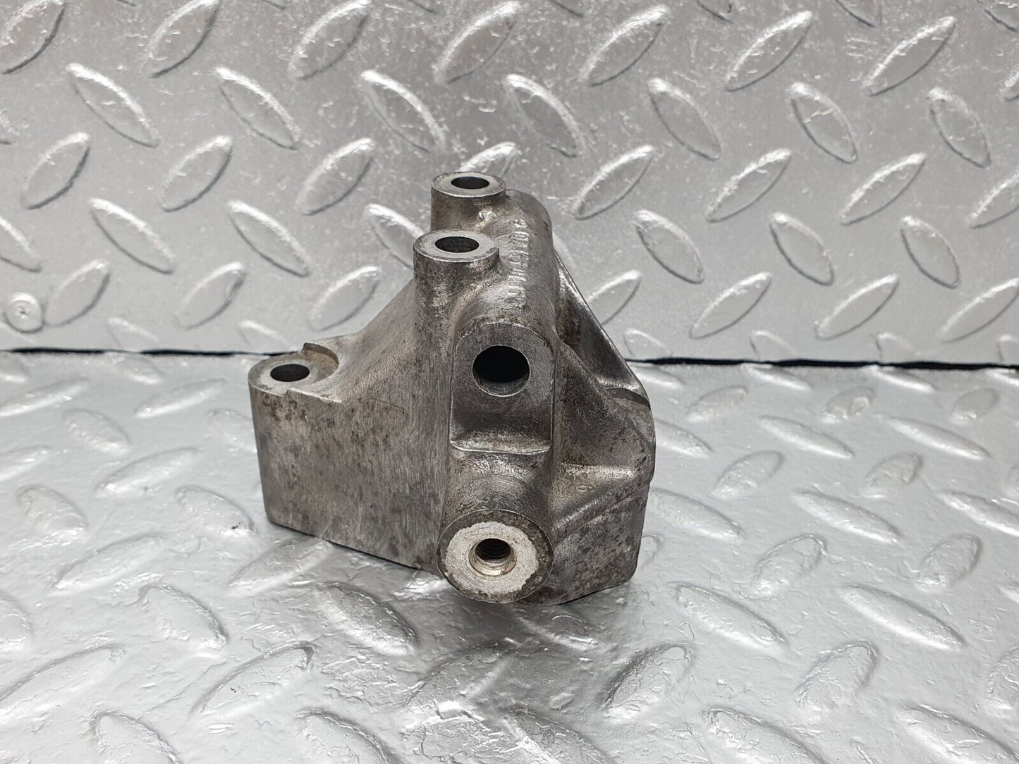 44213 Mercedes-Benz C123 230CE Coupe Alternator Holder Bracket 1021550135