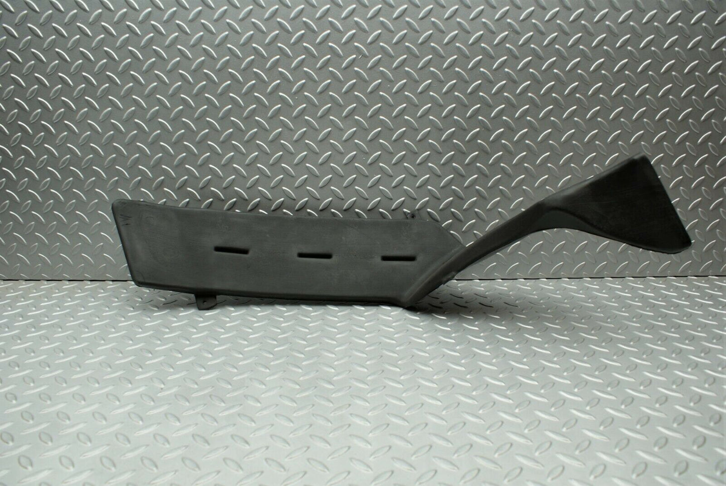 3221 Mercedes-Benz W115 220D Air Duct Heater Ventilation Left 1158310145